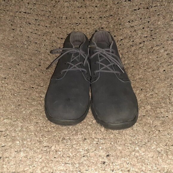 TREADLITE BY UGG-Canoe Chukka Sneaker-Black Nubuck-Sz 36-6-Near Mint - Picture 5 of 8